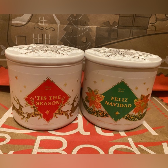 Bath and Body Works ‘TIS THE SEASON & FRLIZ NAVIDAD 3-Wick Candles - Picture 1 of 3